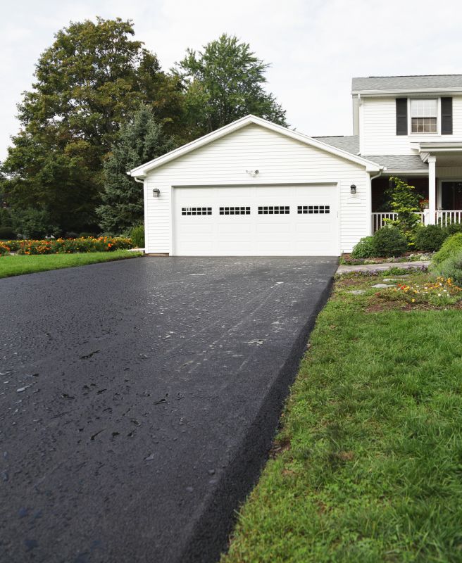 Residential Asphalt Entrance